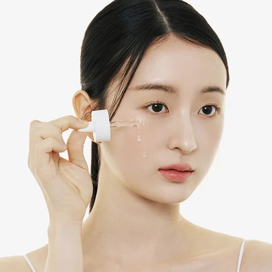 Skin1004 Madagascar Centella Niacinamide 10 Boosting Shot Ampoule 30ml