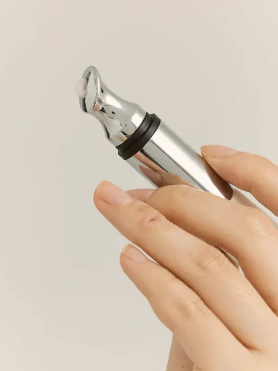 Heveblue Black Yuja Bean Lifting Auto Eye Cream 15ml