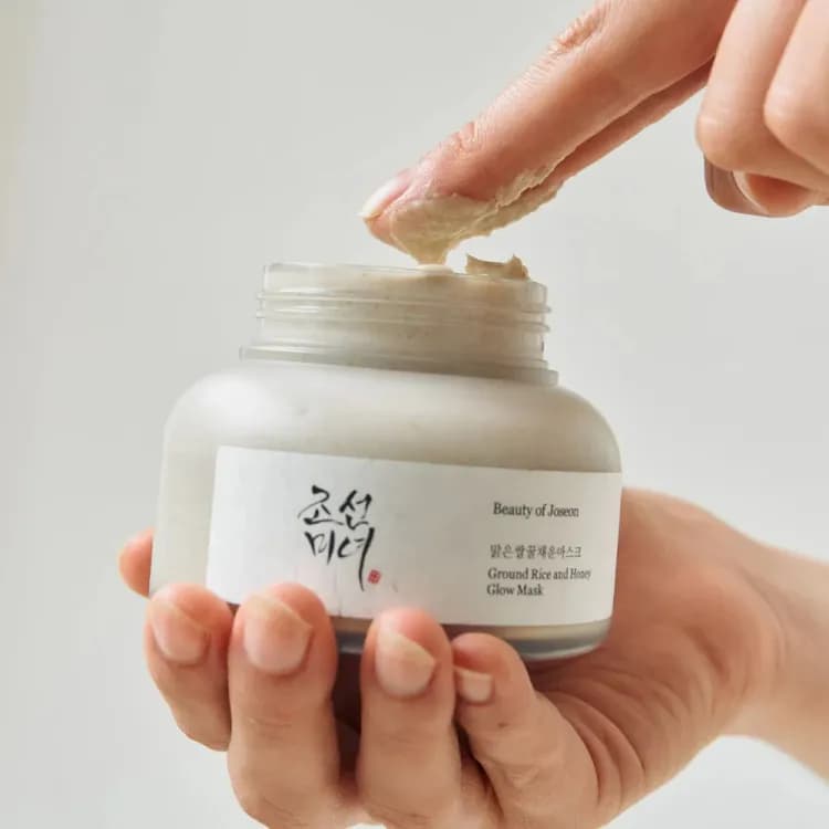 Boj Ground Rice And Honey Glow Mask 150 Ml 