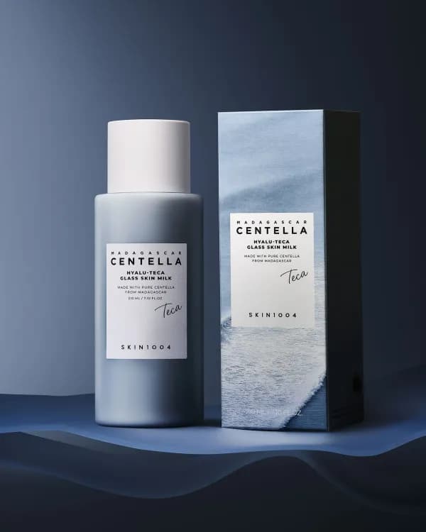 Skin1004 Madagascar Centella Hyalu-teca Glass Skin Milk 30ml