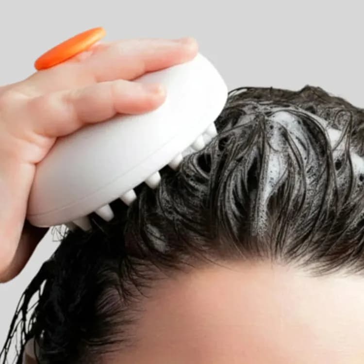 Lilyeve Turn Dual Gua Sha & Shampoo Brush