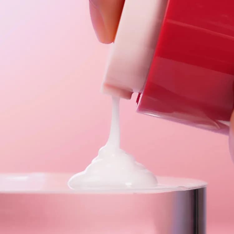 Instree Plum Peptide Booster 2000s 50ml