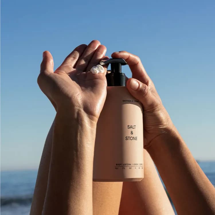Salt & Stone Body Lotion 450ml (saffron & Cedar)
